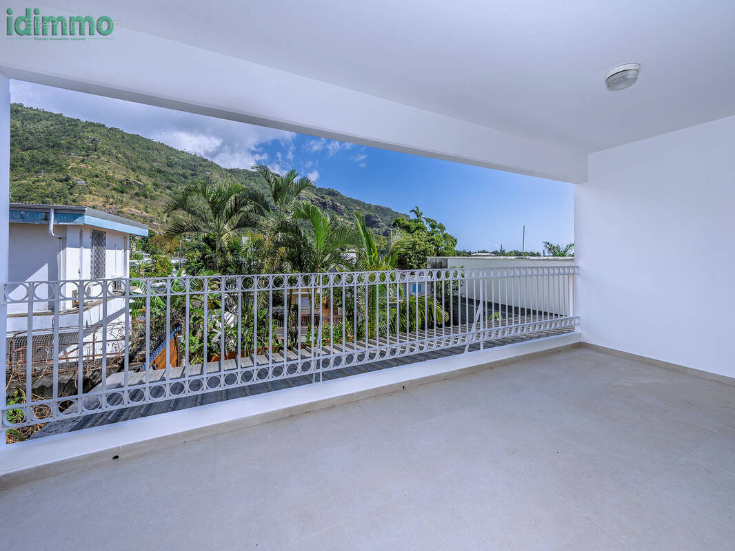 Appartement à SAINT-DENIS