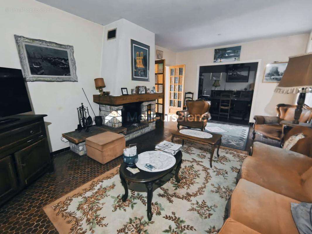 Maison à BOURBONNE-LES-BAINS