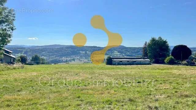 Maison à LES OLLIERES