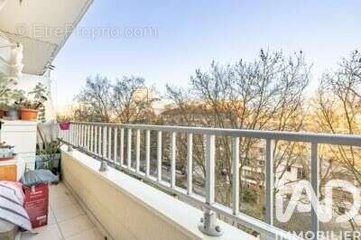 Photo 6 - Appartement à BOURG-LA-REINE