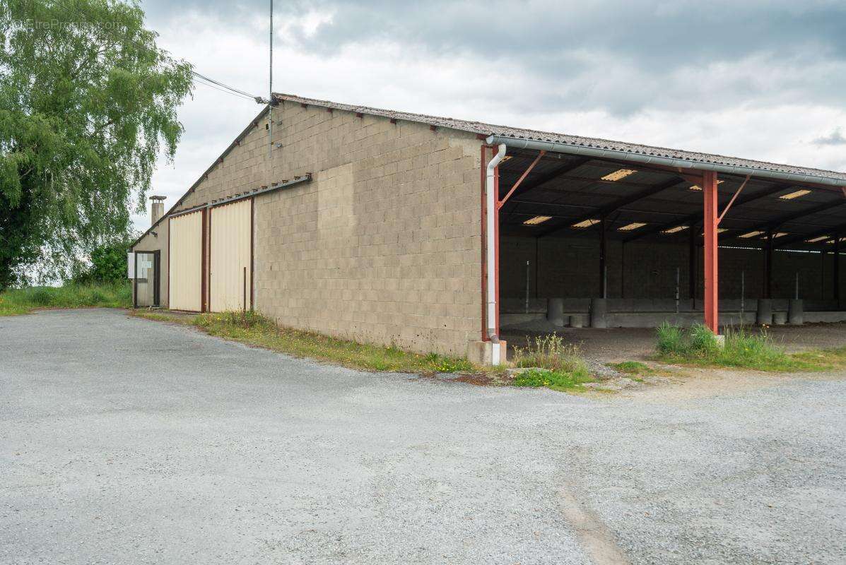 Commerce à LA SOUTERRAINE