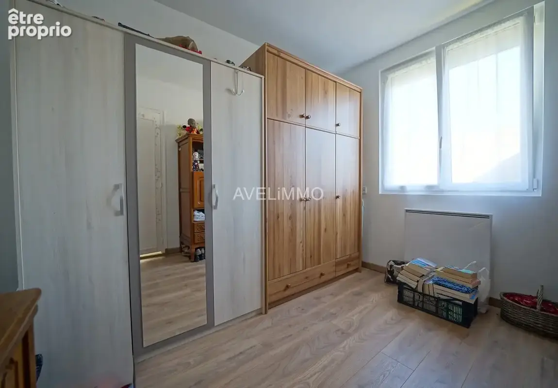 Maison avec grenier et dépendance aménageables - photo 11