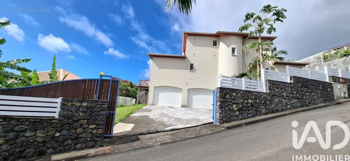 Photo 1 - Maison à LA POSSESSION