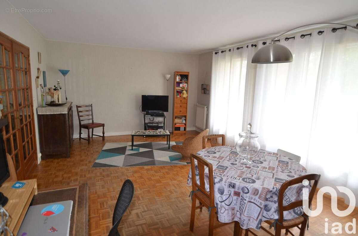 Photo 2 - Appartement à RAMBOUILLET