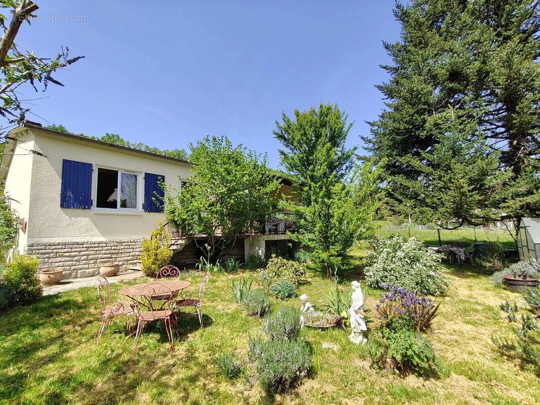 Maison à ROUSSINES