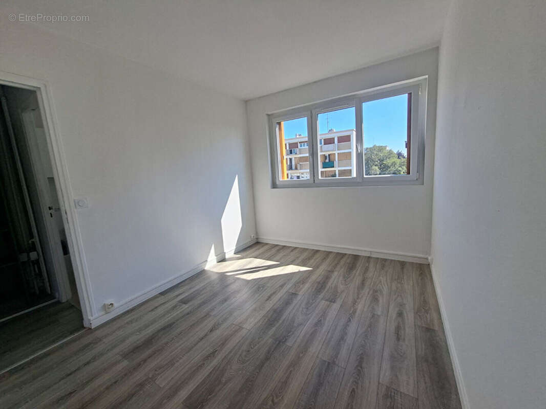 Appartement conflans-sainte-honorine 3 pieces - 56,14 m² - photo 10