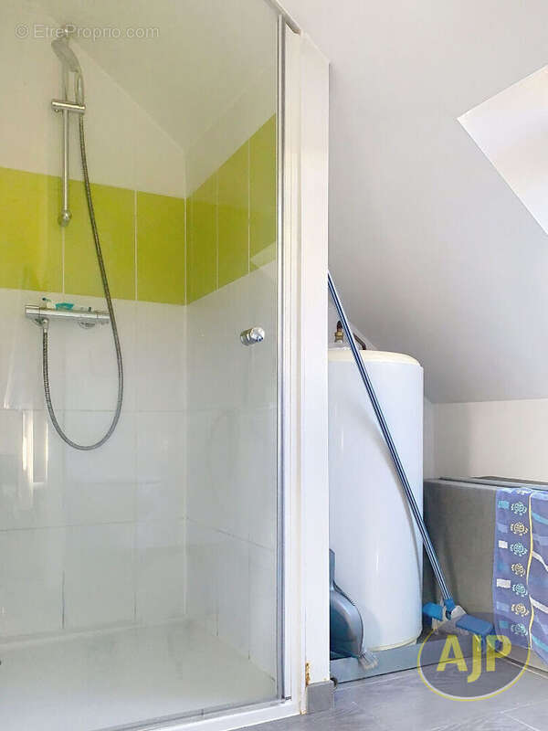 Appartement à SEGRE