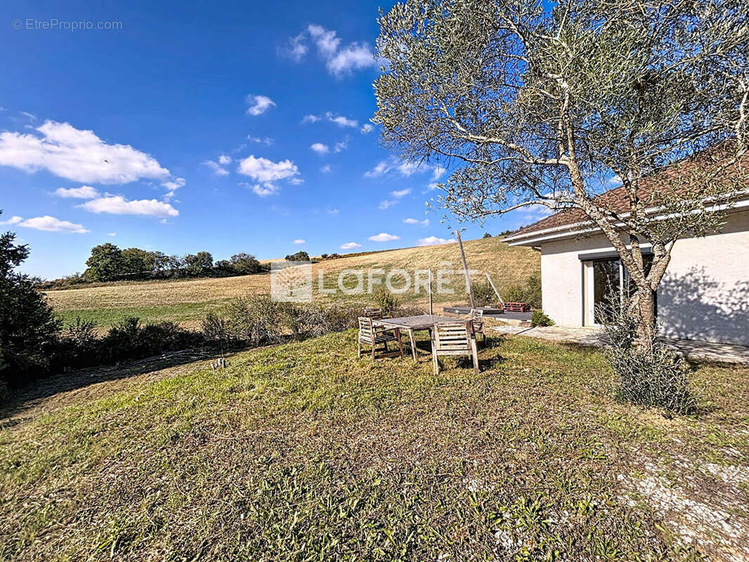 Maison à LABASTIDE-SAINT-PIERRE