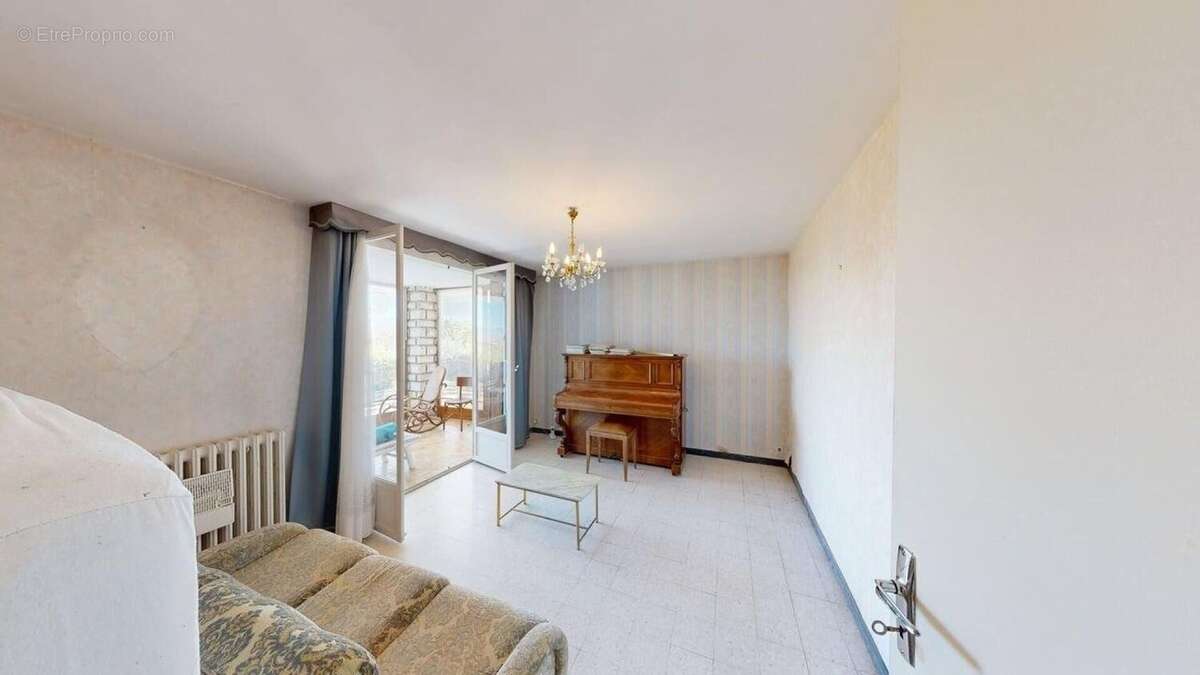 Maison 154 m² à Montfort  - photo 7