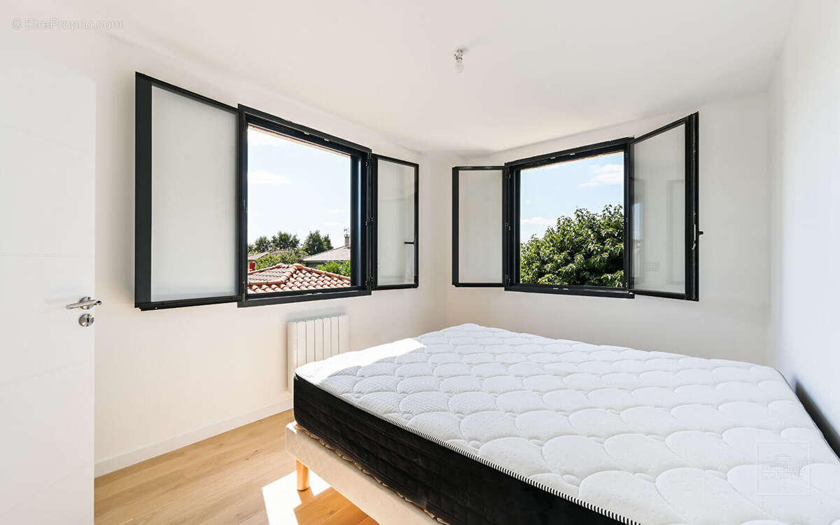 Les Chères - maison 4 pièces au calme - proche du bourg - photo 11