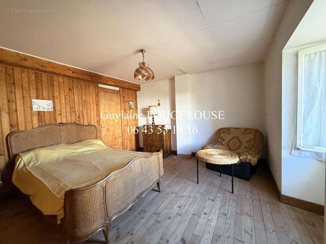 Maison à SAINT-ANTHEME