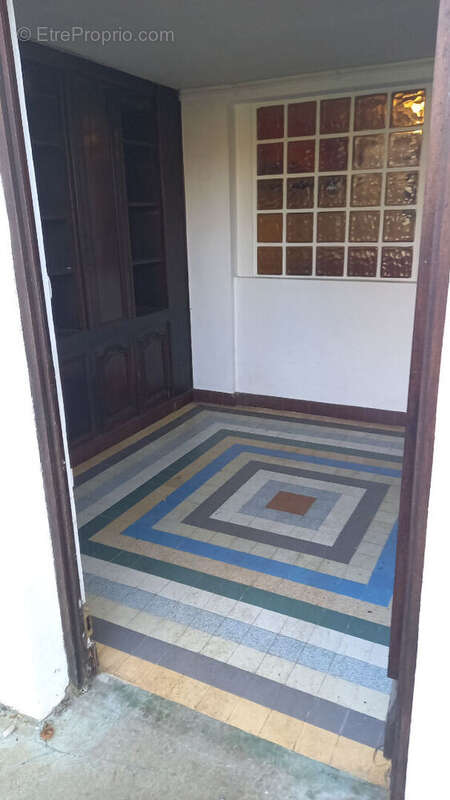 Maison à SAINT-JEAN-DE-BRAYE