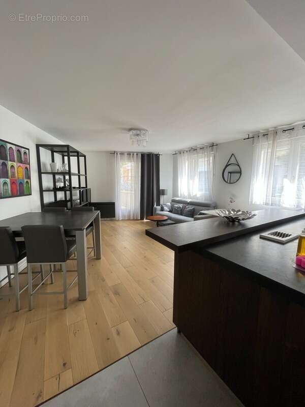 Appartement T3- Orleans centre proche place Dunois - photo 3