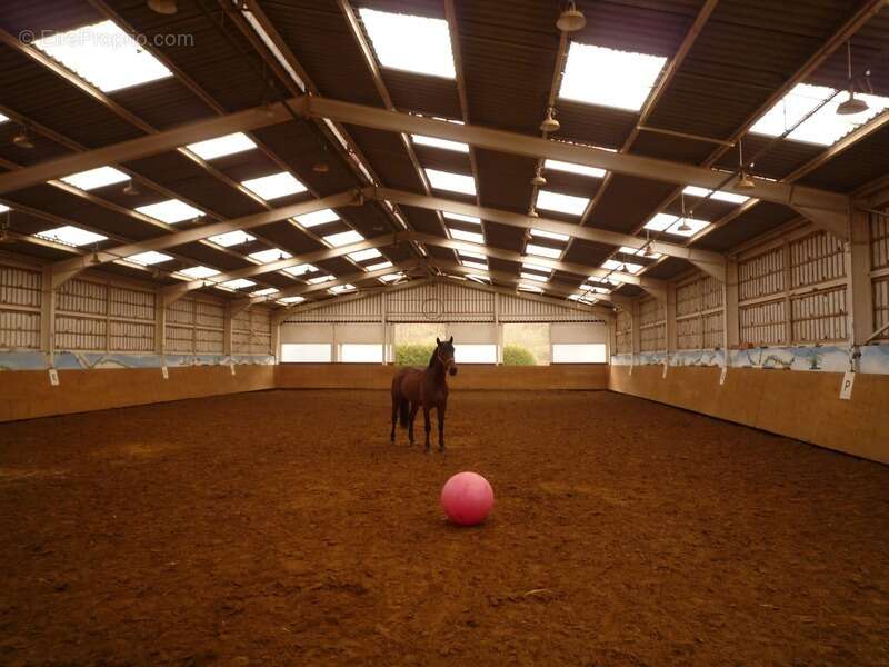 Maison à VERNEUIL-SOUS-COUCY