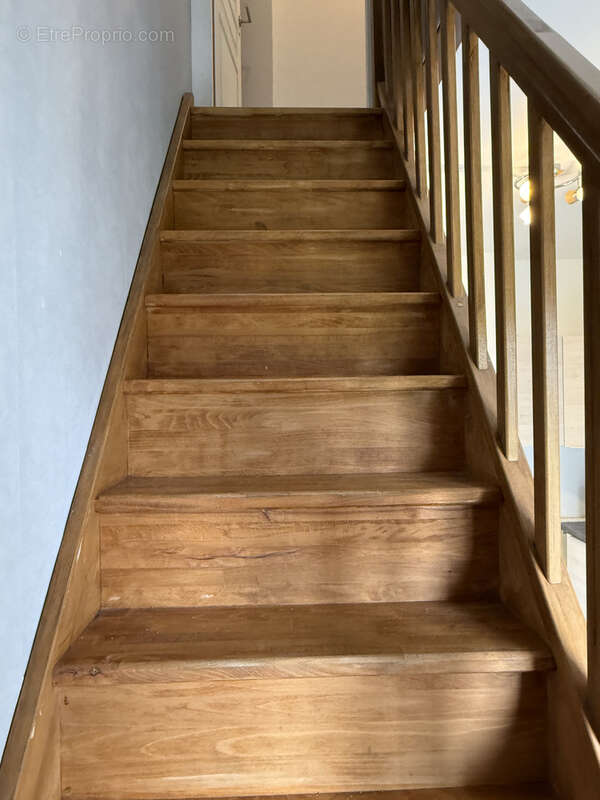 Maison à SAINT-YORRE