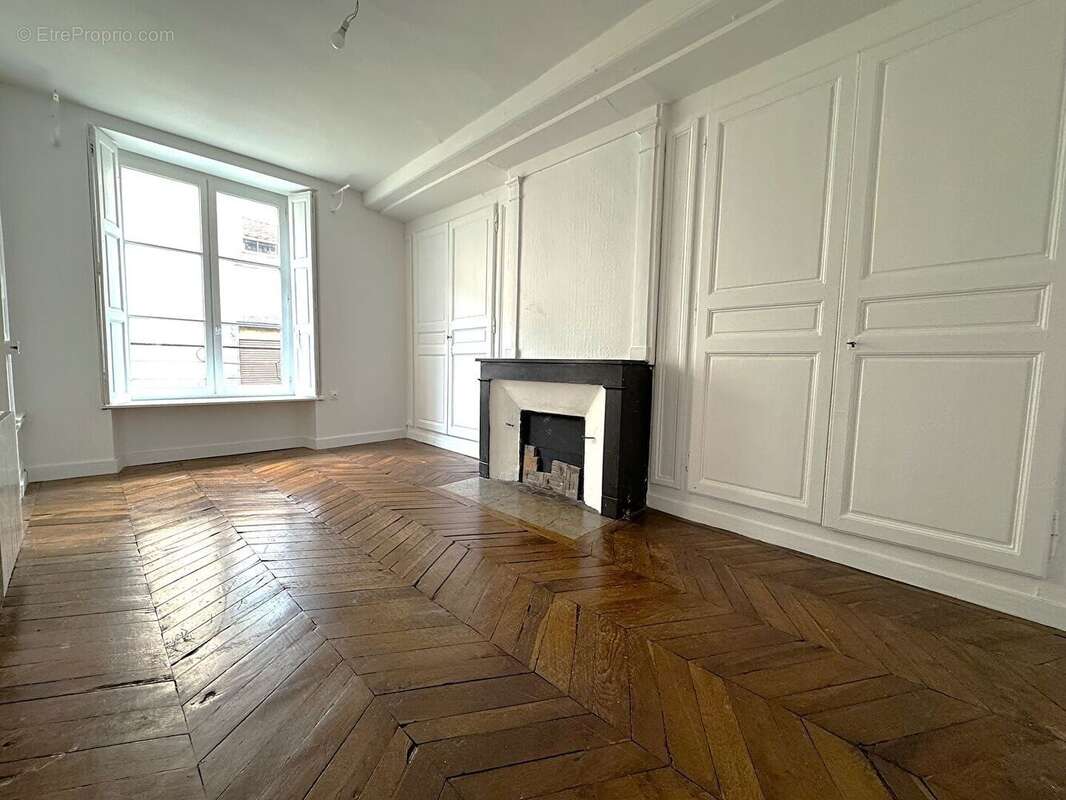 Immeuble 550 m² / 9 lots - photo 9