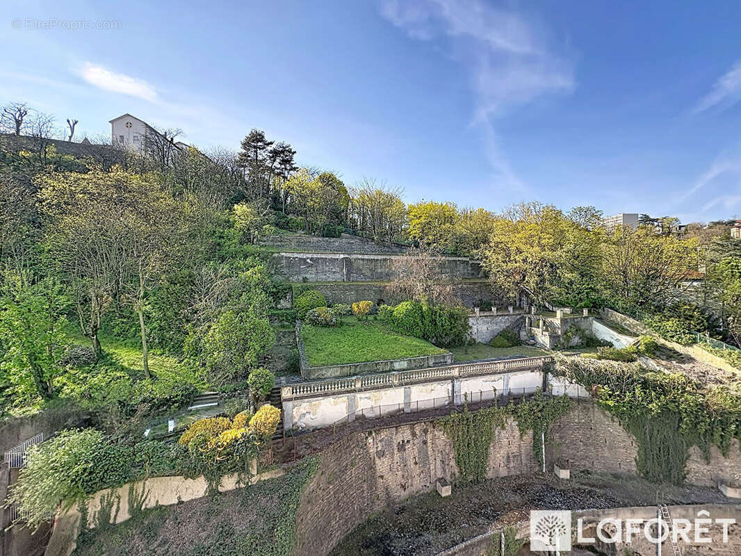 Appartement à LYON-6E