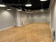 Commerce à PARIS-11E