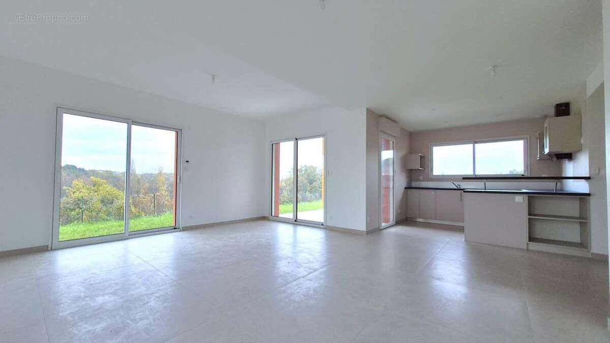 Maison 116 m² à Garidech  - photo 4