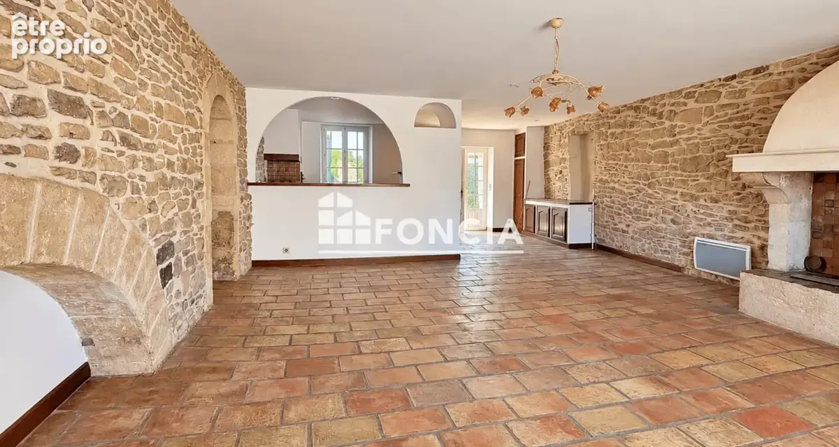 EXCLUSIVITE Magnifique maison de caractère au cœur de Clarensac – 332 m² – 5 chambres – garage – ascenseur - piscine - photo 5