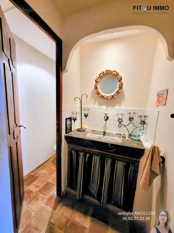 Maison de village 214 m2   3 niveaux   Garage 90 m2   Terrasse   Fitou - photo 6