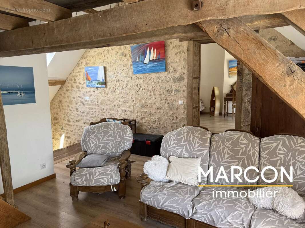 Belle fermette de 176 m² - Secteur JARNAGES - photo 29