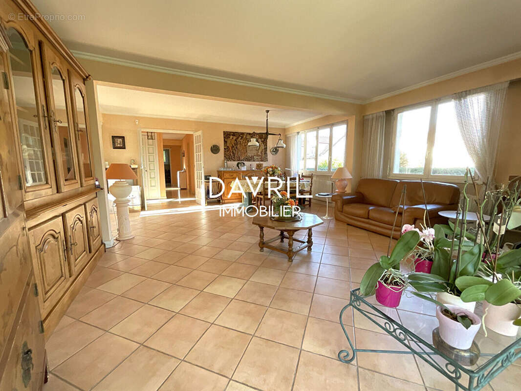 Maison à CONFLANS-SAINTE-HONORINE