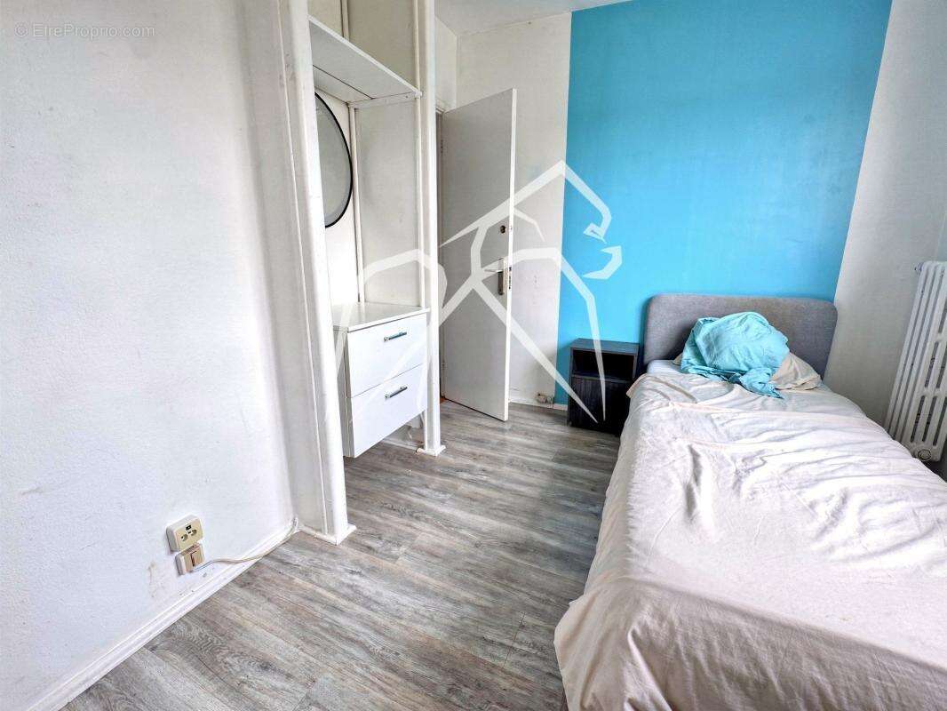 Appartement T5  Rouen 76100  Ascenseur et stationnement  78m² Vue cathédrale - photo 7