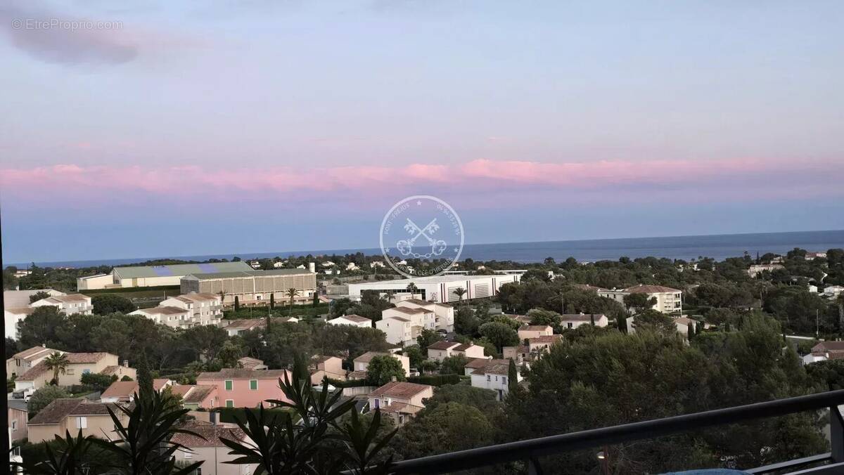 Appartement à SAINT-RAPHAEL