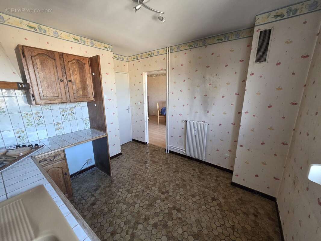 Appartement à CHENOVE