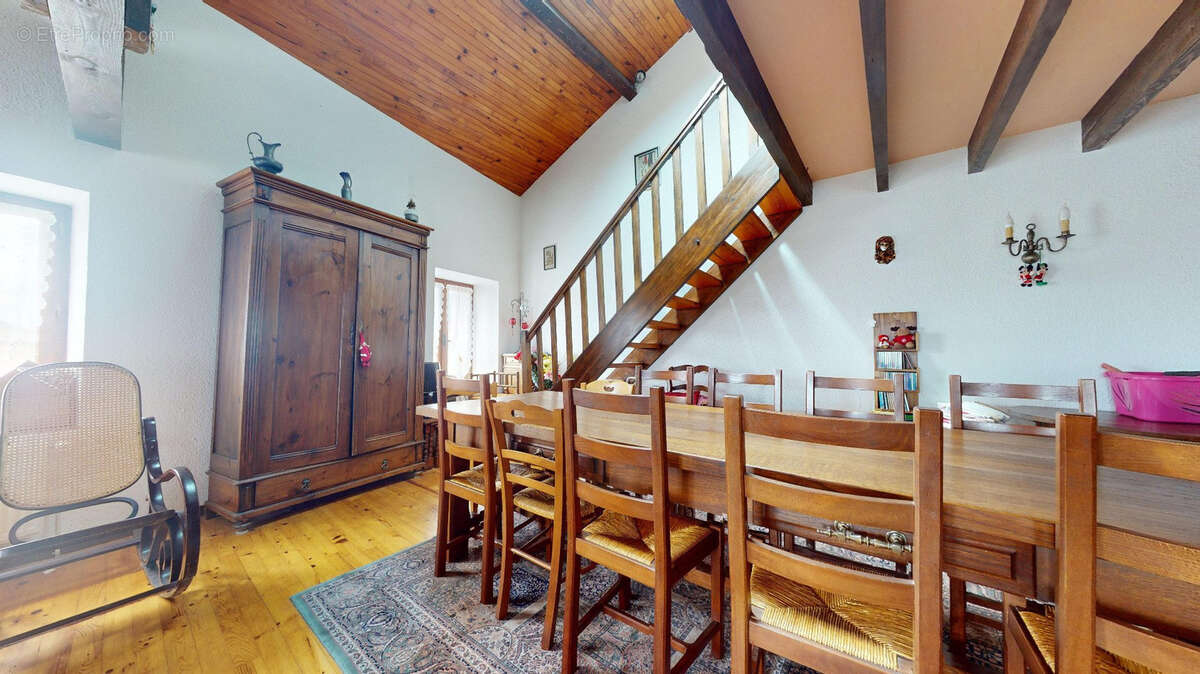 Maison à SAINT-DIDIER-EN-VELAY