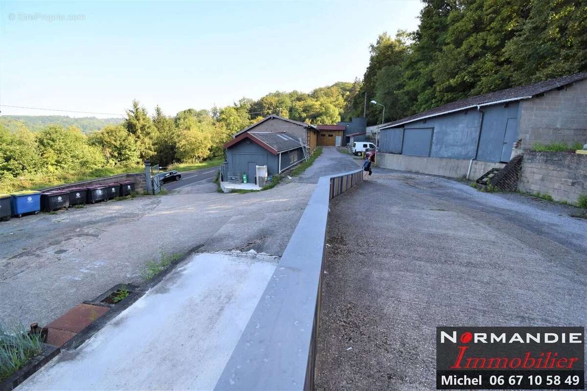 Commerce à RONCHEROLLES-SUR-LE-VIVIER