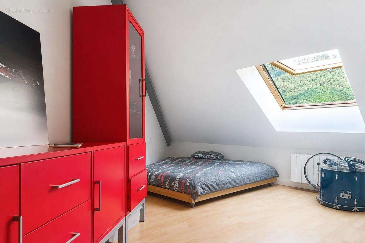Appartement à SAINT-EGREVE