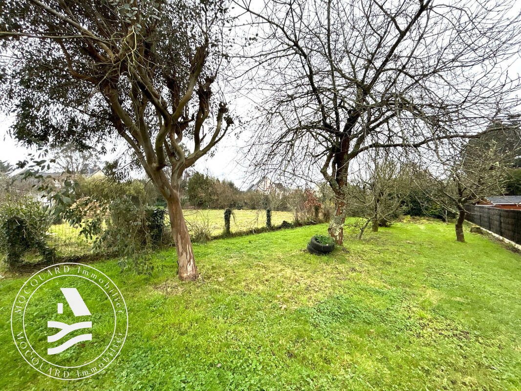 Terrain à LOCMARIAQUER