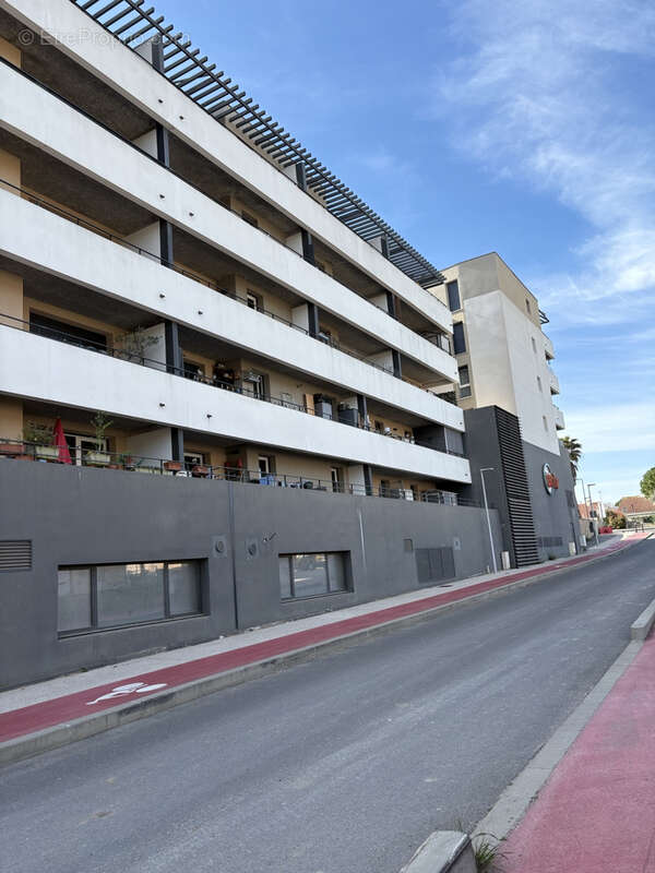 Appartement à LATTES