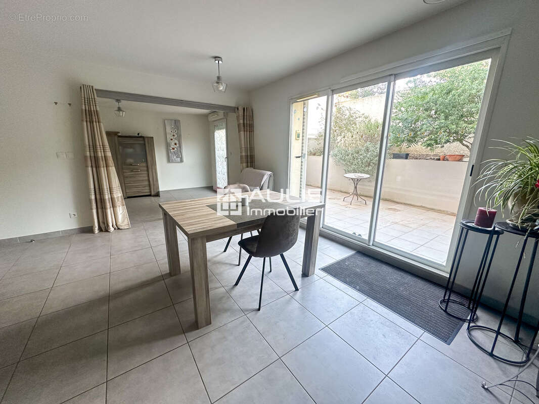 Appartement à FLEURY