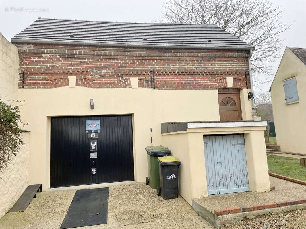 Maison à SAINTE-GENEVIEVE