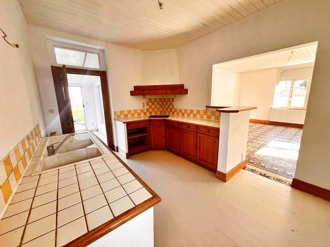 Maison à BONNINGUES-LES-CALAIS