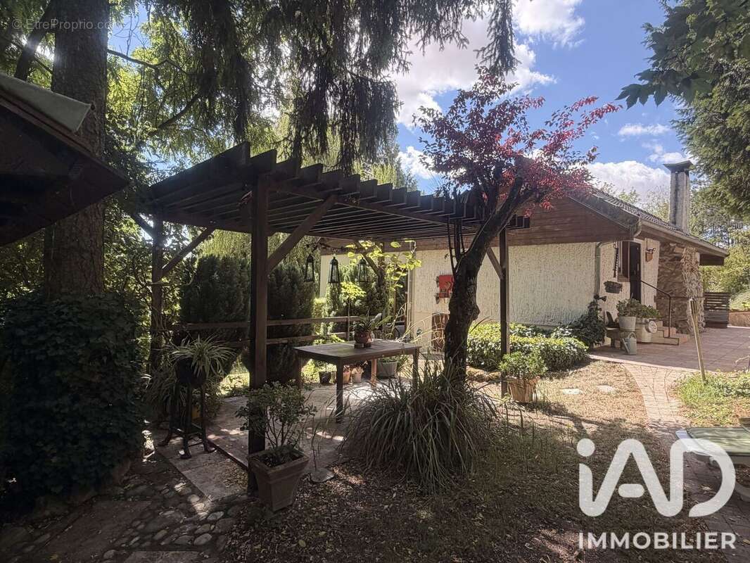 Maison 85 m² à Pont-Sur-Yonne  - photo 4