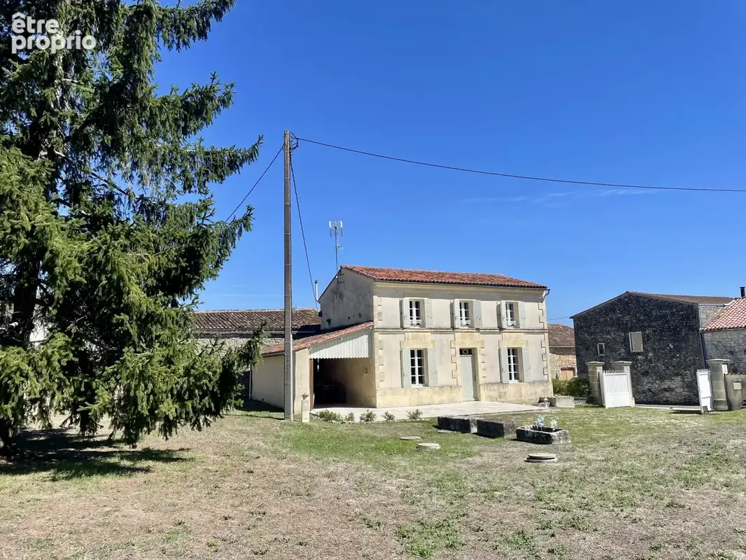 Maison R+1 T4 avec jardin et dépendance - photo 2