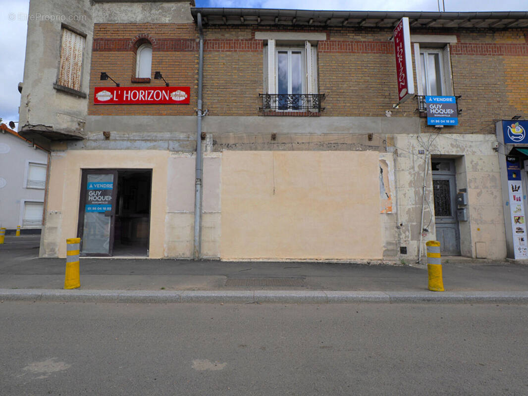 Commerce à ROMAINVILLE