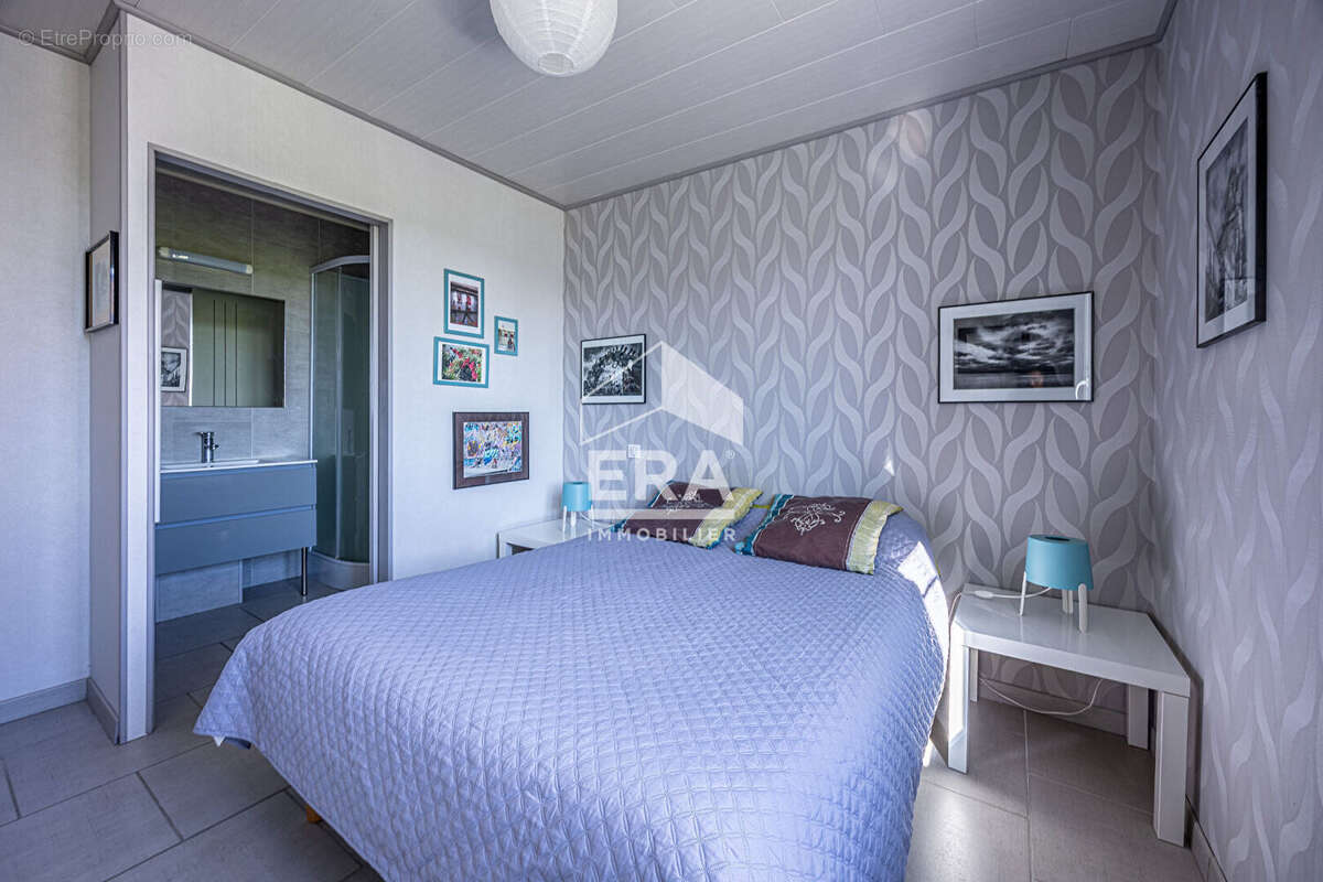 Maison à MORNAC-SUR-SEUDRE