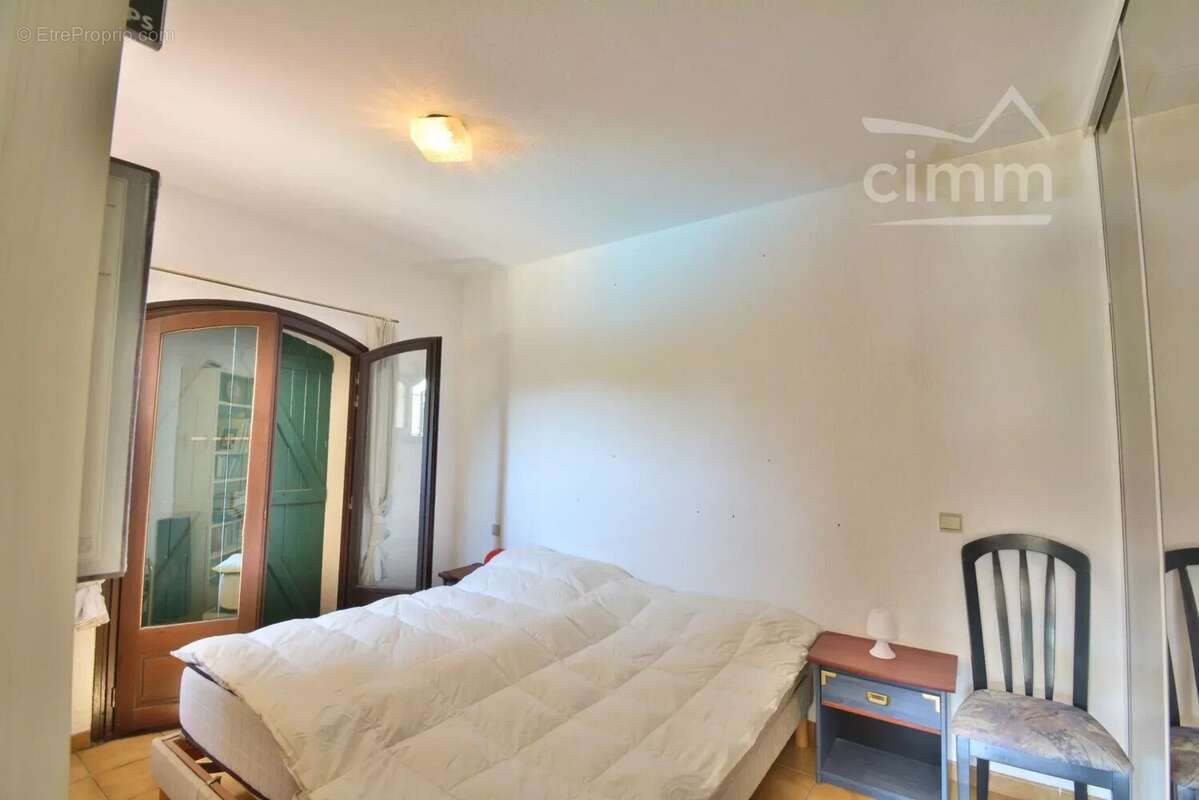 Vente - saint cyprien plage - belle villa 4 faces  - piscine - 6 pieces - 66750 - pyrenees orientales - region occitanie - photo 13