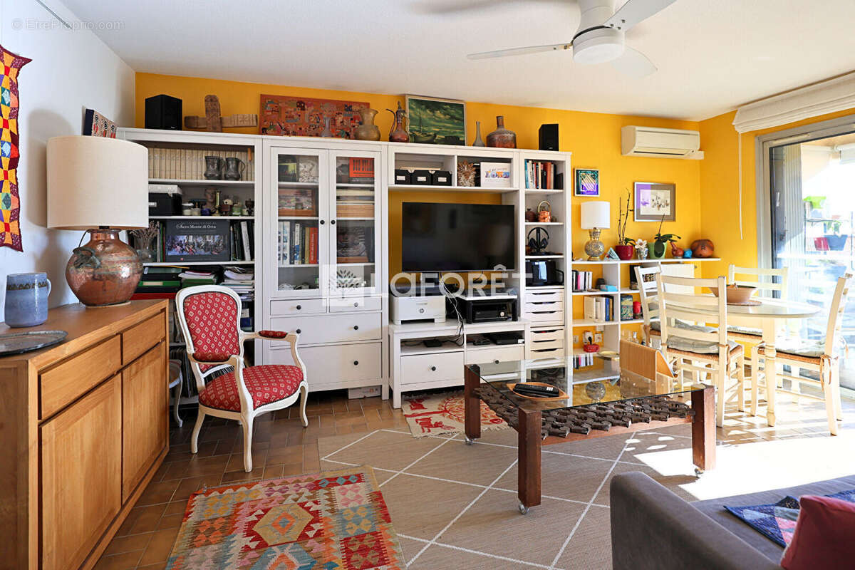 Appartement à VALBONNE