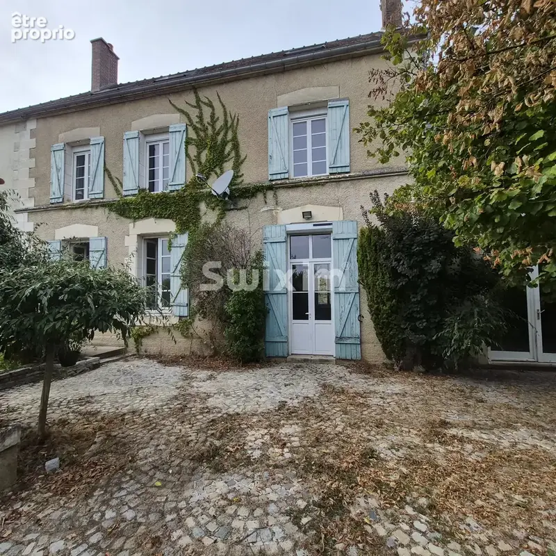 Photo Maison à Noyers au prix de 349 000€