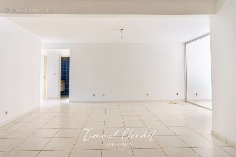 Appartement à LE GOSIER