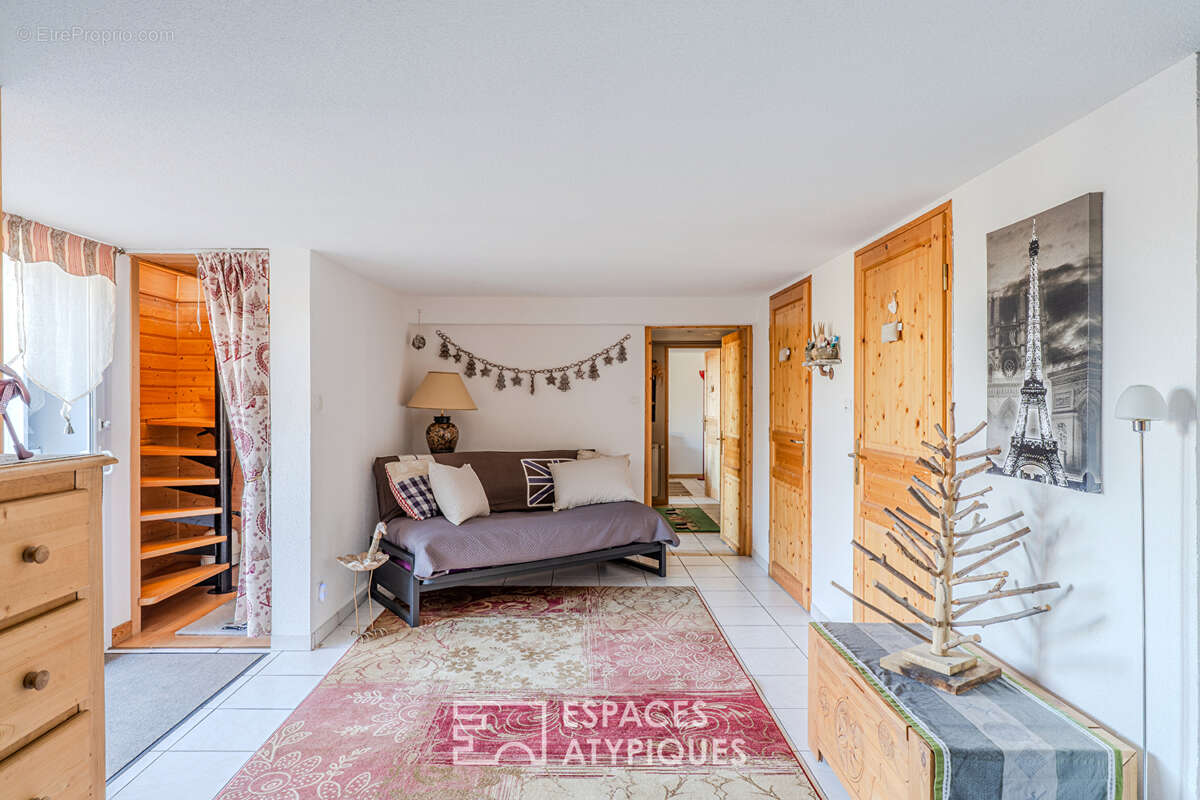 Chalet d'architecte à la vue dégagée - photo 6