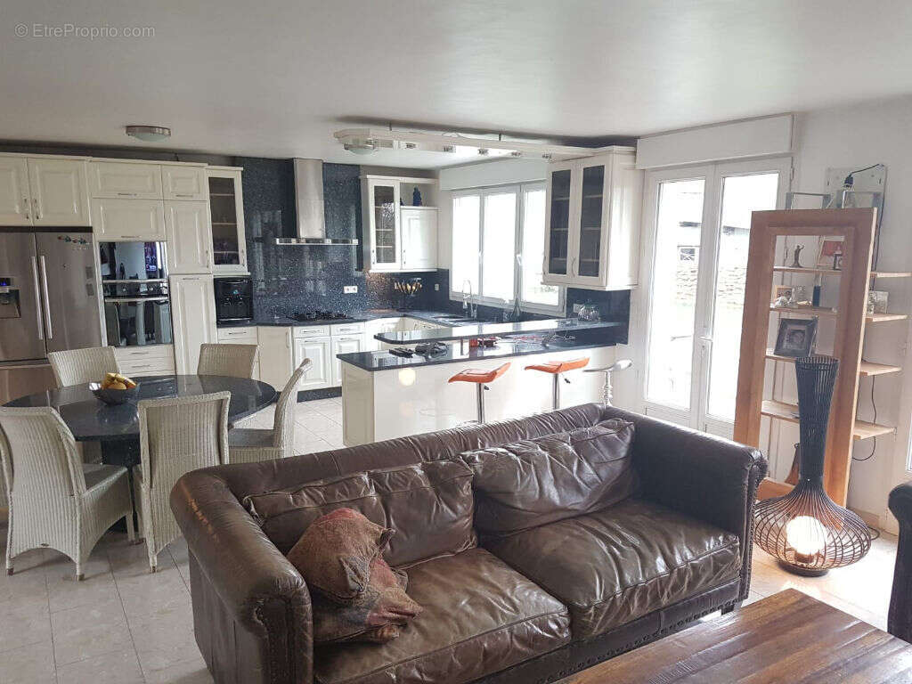 Maison à RIS-ORANGIS