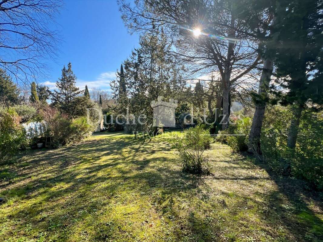 Photo 4 - Terrain à UZES