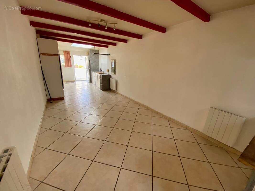 Maison 94 m² à Monnieres  - photo 3